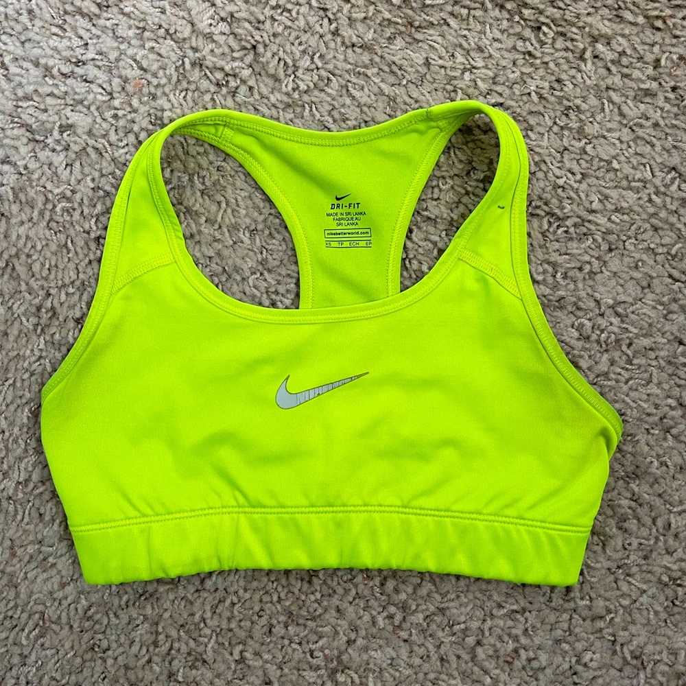 NIKE Sportsbra XS